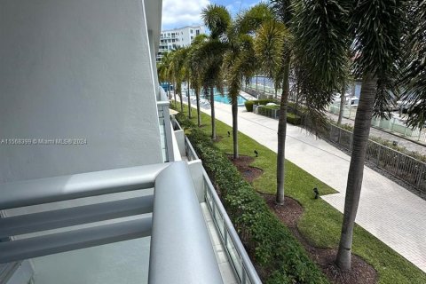 Copropriété à vendre à Aventura, Floride: 72.37 m2 № 1117366 - photo 20