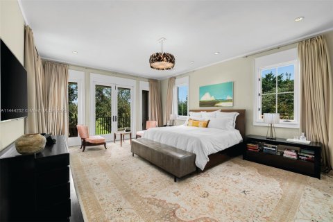 Casa en venta en Coral Gables, Florida, 6 dormitorios, 563.17 m2 № 707707 - foto 17