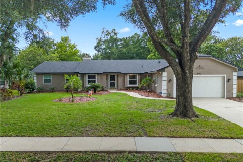 Villa ou maison à vendre à Longwood, Floride: 4 chambres, 205.96 m2 № 1342528 - photo 2