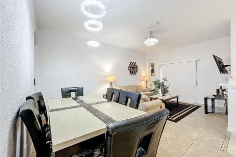 Adosado en venta en Davenport, Florida, 3 dormitorios, 138.61 m2 № 1388864 - foto 3