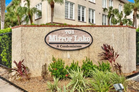 Condominio en venta en Saint Petersburg, Florida, 1 dormitorio, 67.82 m2 № 1405460 - foto 28