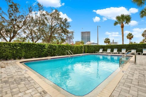 Condominio en venta en Saint Petersburg, Florida, 1 dormitorio, 67.82 m2 № 1405460 - foto 8