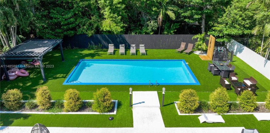 Villa ou maison à Miami, Floride 3 chambres, 243.5 m2 № 837399