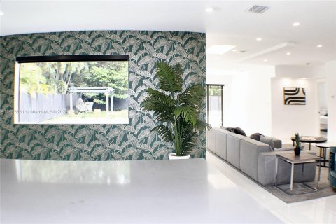 Casa en alquiler en Miami, Florida, 3 dormitorios, 243.5 m2 № 837399 - foto 11