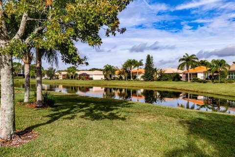Villa ou maison à vendre à Wimauma, Floride: 3 chambres, 148.36 m2 № 879790 - photo 2