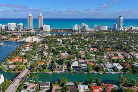 Land in Miami Beach, Florida № 929526 - photo 5