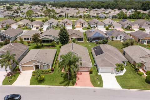 Villa ou maison à vendre à Davenport, Floride: 2 chambres, 137.22 m2 № 1295904 - photo 27