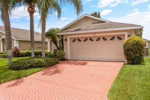 Villa ou maison à vendre à Davenport, Floride: 2 chambres, 137.22 m2 № 1295904 - photo 3