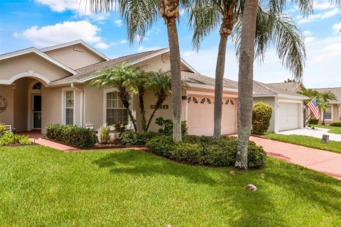 Villa ou maison à vendre à Davenport, Floride: 2 chambres, 137.22 m2 № 1295904 - photo 2