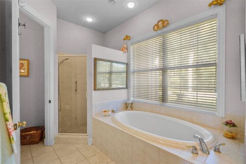 Casa en venta en Lutz, Florida, 4 dormitorios, 256.13 m2 № 1144453 - foto 14