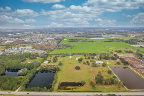 Immobilier commercial à vendre à Saint Cloud, Floride: 151.43 m2 № 1398602 - photo 4