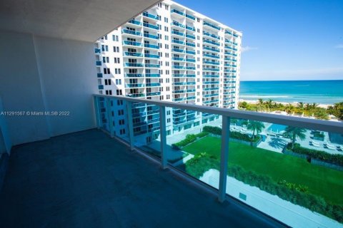 Copropriété à louer à Miami Beach, Floride: 1 chambre, 83.61 m2 № 140615 - photo 9