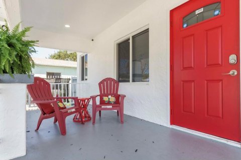 Casa en venta en West Palm Beach, Florida, 4 dormitorios, 169.45 m2 № 735333 - foto 10