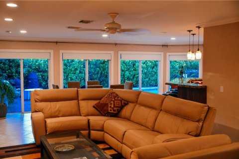 Villa ou maison à vendre à Lighthouse Point, Floride: 3 chambres, 208.01 m2 № 156069 - photo 13
