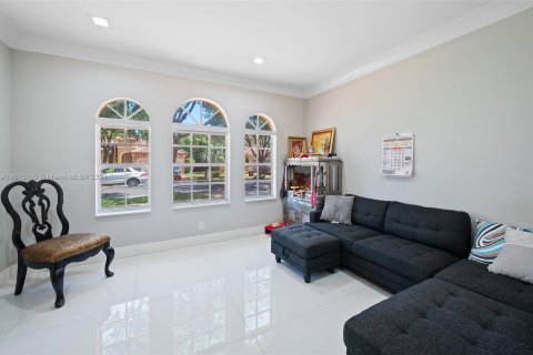 Casa en venta en Miramar, Florida, 5 dormitorios, 271.37 m2 № 1398387 - foto 5