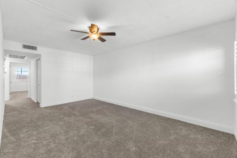 Condo in Boca Raton, Florida, 2 bedrooms  № 1079733 - photo 21