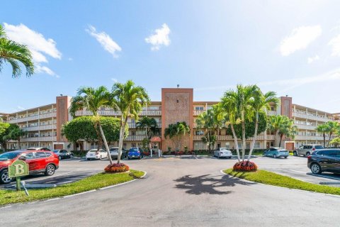 Copropriété à vendre à Boca Raton, Floride: 2 chambres, 83.24 m2 № 1079733 - photo 26