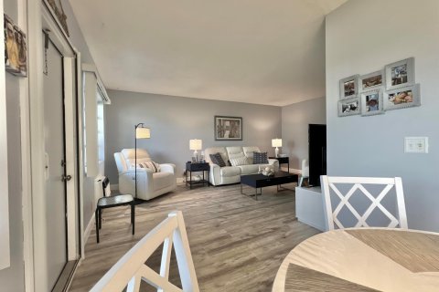 Copropriété à vendre à Boynton Beach, Floride: 2 chambres, 74.14 m2 № 959621 - photo 16