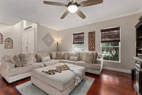 Casa en venta en Wesley Chapel, Florida, 5 dormitorios, 321.91 m2 № 1395392 - foto 14