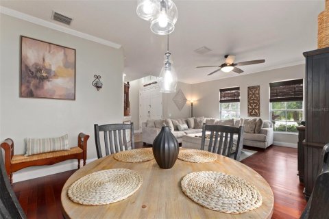 Casa en venta en Wesley Chapel, Florida, 5 dormitorios, 321.91 m2 № 1395392 - foto 17