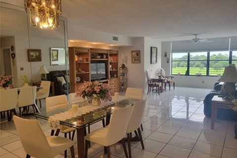 Copropriété à vendre à Coconut Creek, Floride: 2 chambres, 120.77 m2 № 1182839 - photo 8