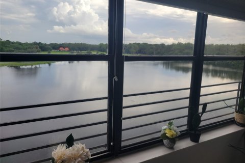 Condominio en venta en Coconut Creek, Florida, 2 dormitorios, 120.77 m2 № 1182839 - foto 4