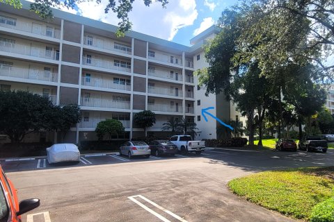 Condominio en venta en Pompano Beach, Florida, 3 dormitorios, 129.13 m2 № 819220 - foto 21