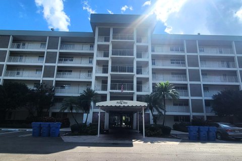 Condominio en venta en Pompano Beach, Florida, 3 dormitorios, 129.13 m2 № 819220 - foto 18