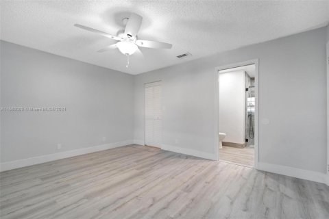 Casa en venta en Cooper City, Florida, 3 dormitorios, 143.26 m2 № 1117613 - foto 14