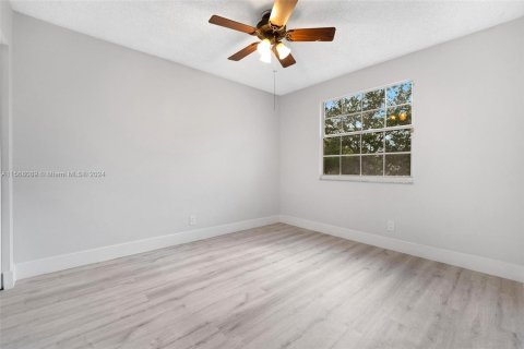Casa en venta en Cooper City, Florida, 3 dormitorios, 143.26 m2 № 1117613 - foto 26