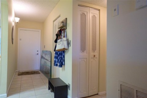 Copropriété à vendre à Deerfield Beach, Floride: 2 chambres, 98.94 m2 № 1118144 - photo 13