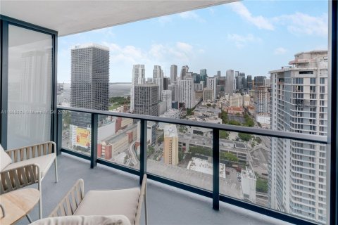 Condominio en alquiler en Miami, Florida № 1355198 - foto 18