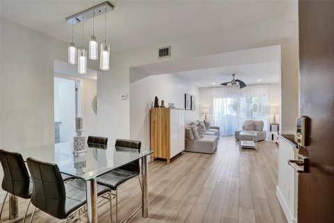 Copropriété à vendre à Boca Raton, Floride: 2 chambres, 86.96 m2 № 1228799 - photo 30