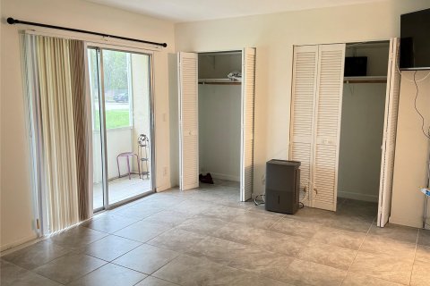 Condominio en venta en Pembroke Pines, Florida, 1 dormitorio, 75.34 m2 № 1228797 - foto 7