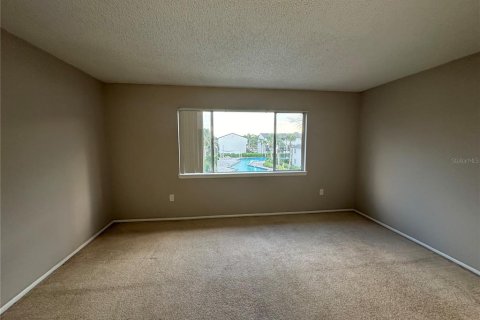 Condo in Orlando, Florida, 2 bedrooms  № 1371399 - photo 12