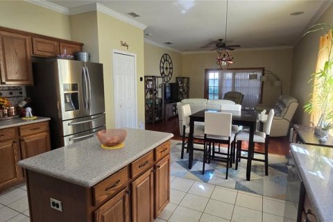 Casa en venta en Orlando, Florida, 4 dormitorios, 186.55 m2 № 1427606 - foto 9