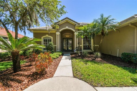 House in Tampa, Florida 4 bedrooms, 253.53 sq.m. № 1130952 - photo 9