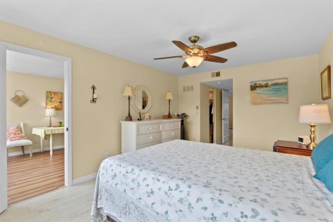 Condominio en venta en Saint Petersburg, Florida, 1 dormitorio, 86.4 m2 № 1337618 - foto 16