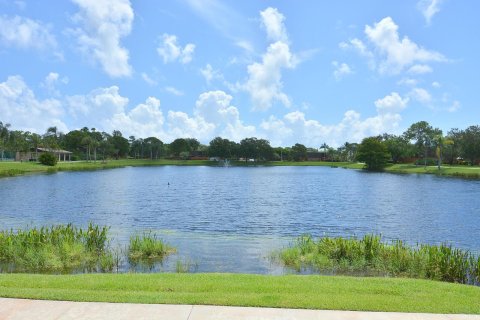 Adosado en venta en Stuart, Florida, 3 dormitorios, 140.47 m2 № 1217591 - foto 14