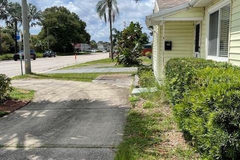 Propiedad comercial en venta en Saint Petersburg, Florida, 124.12 m2 № 1392393 - foto 30