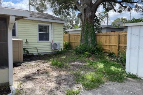 Propiedad comercial en venta en Saint Petersburg, Florida, 124.12 m2 № 1392393 - foto 28