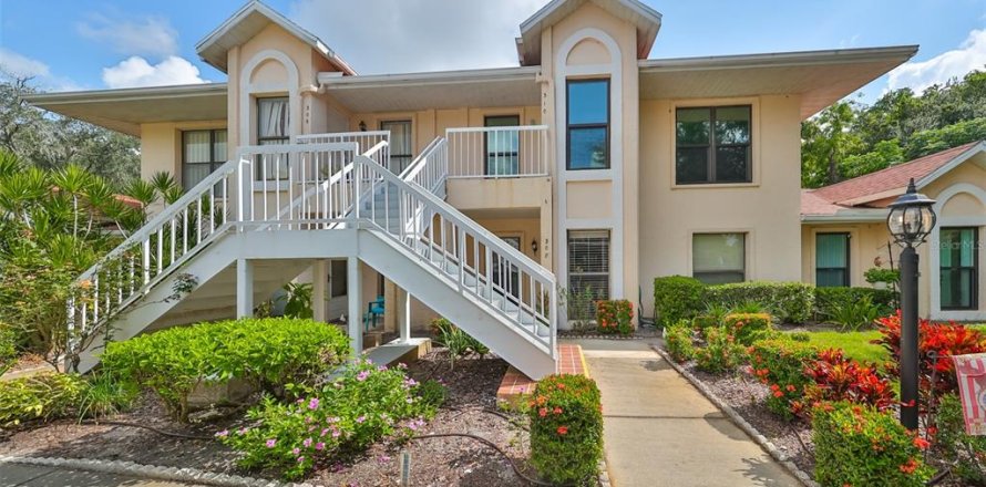 Condo à Sun City Center, Floride, 2 chambres  № 1373087