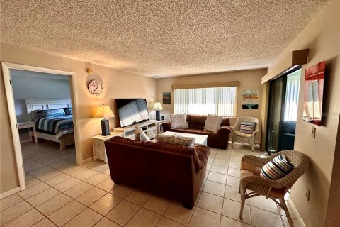 Copropriété à vendre à Clearwater, Floride: 2 chambres, 105.44 m2 № 1373048 - photo 9