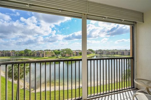 Condo in Margate, Florida, 2 bedrooms  № 1152010 - photo 20