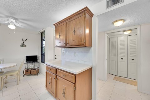 Condominio en venta en Margate, Florida, 2 dormitorios, 101.26 m2 № 1152010 - foto 27