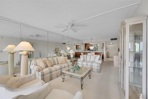 Condominio en venta en Margate, Florida, 2 dormitorios, 101.26 m2 № 1152010 - foto 23