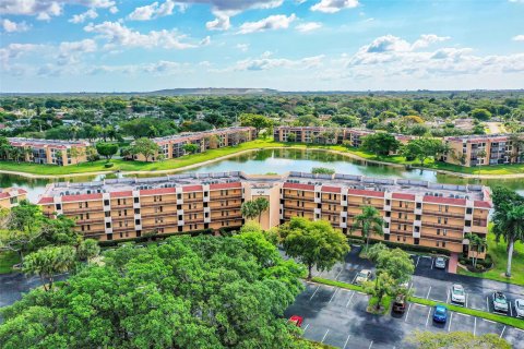 Condo in Margate, Florida, 2 bedrooms  № 1152010 - photo 7