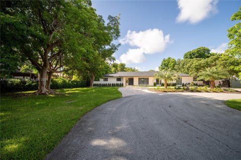 Villa ou maison à vendre à Palmetto Bay, Floride: 4 chambres, 255.67 m2 № 1348035 - photo 5