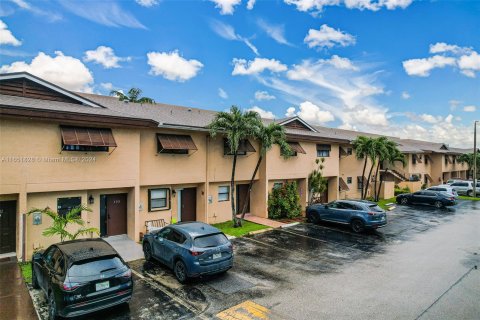 Copropriété à vendre à Hialeah, Floride: 3 chambres, 106 m2 № 1348036 - photo 7