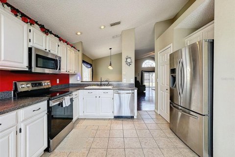 Casa en venta en Davenport, Florida, 4 dormitorios, 147.81 m2 № 1324483 - foto 9